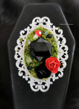 Load image into Gallery viewer, Coffin Trinket Box