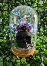 Load image into Gallery viewer, Skull dome with fluorite crystal
